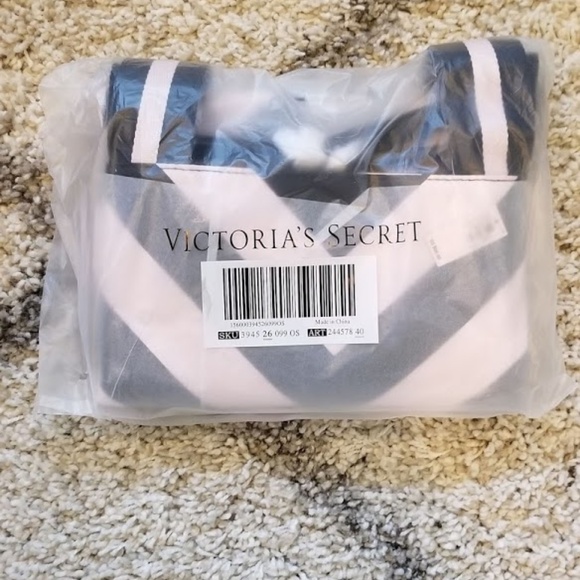 NWT Victoria's Secret Striped Zipper Tote - Picture 3 of 3